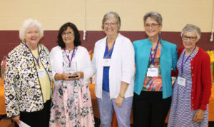 Betty Drury Byrne, A69, second from left, joins her nominator Sister Vivian Bowles, left, after being named the recipient of the Maple Leaf Award. Also pictured, from left, are Alumnae Association officers Paula Chandler Gray, Stephanie Warren and Carolyn Drury McCarty.