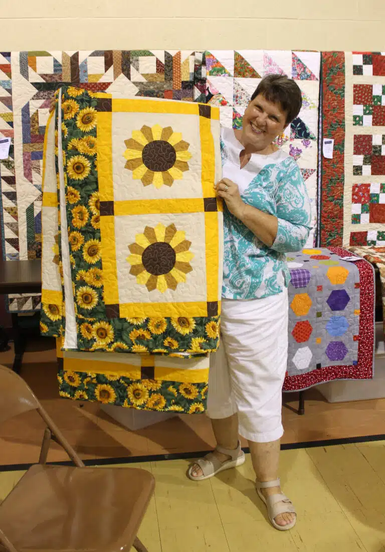 Donna Coomes chose Sunflowers and Sunshine. Donna Coomes chose Sunflowers and Sunshine.