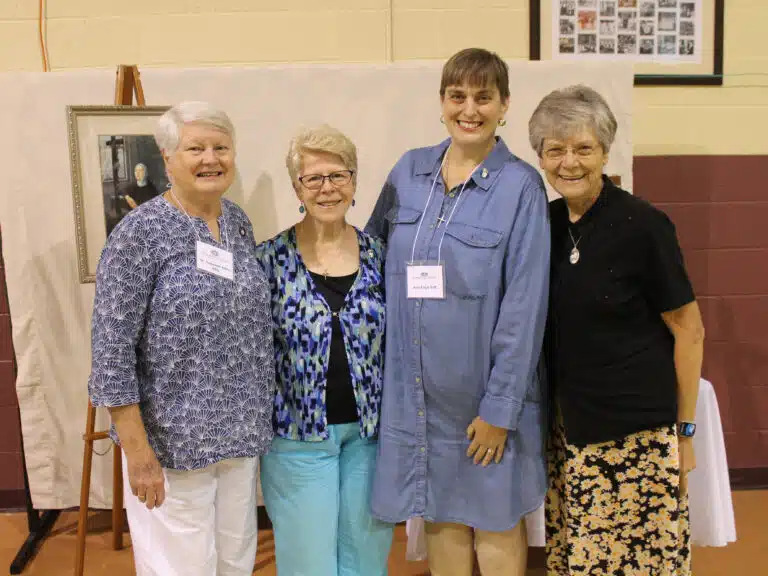 The two new Associates posed with their contact companions after the ceremony. Left to right: Sister Suzanne Sims, contact for Gayle Sims Bogard, and Amy Fogle Stiff with her contact Sister Cheryl Clemons. Bogard is from West Virginia while Stiff lives in Owensboro. The two new Associates posed with their contact companions after the ceremony. Left to right: Sister Suzanne Sims, contact for Gayle Sims Bogard, and Amy Fogle Stiff with her contact Sister Cheryl Clemons. Bogard is from West Virginia while Stiff lives in Owensboro.
