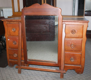 Desk, 6-drawer, with mirror