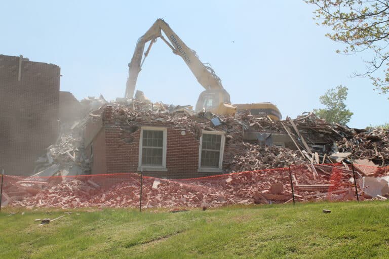The final steps were to take down the upper floors of the 1962 Bloemer addition. The final steps were to take down the upper floors of the 1962 Bloemer addition.