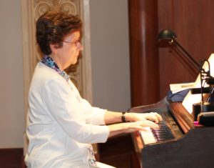 Sister Mary Henning played the piano for Mass and the Associate Commitment ceremony.