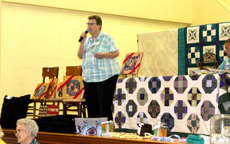 Congregational Leader Sister Sharon Sullivan welcomes everyone and tells them to enjoy the social time provided by the gathering. Congregational Leader Sister Sharon Sullivan welcomes everyone and tells them to enjoy the social time provided by the gathering.